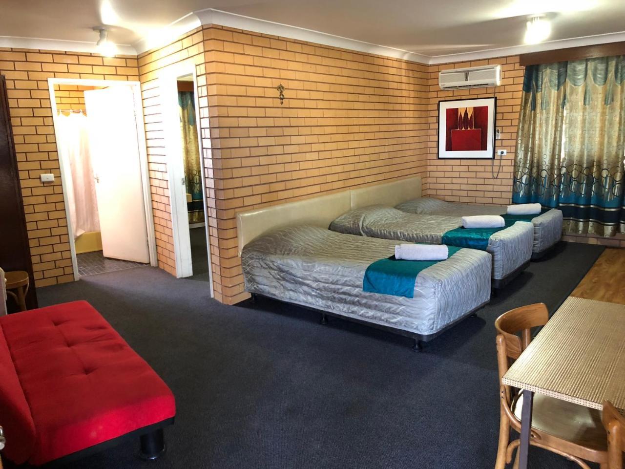 Stockman Motor Inn Narromine ภายนอก รูปภาพ