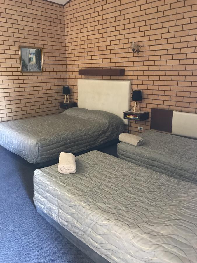 Stockman Motor Inn Narromine ภายนอก รูปภาพ